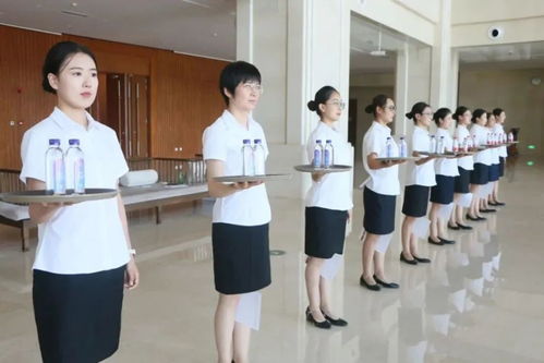 敦煌文博公司系統(tǒng)化開展會(huì)務(wù)服務(wù)培訓(xùn)演練 強(qiáng)化禮儀服務(wù)品質(zhì)